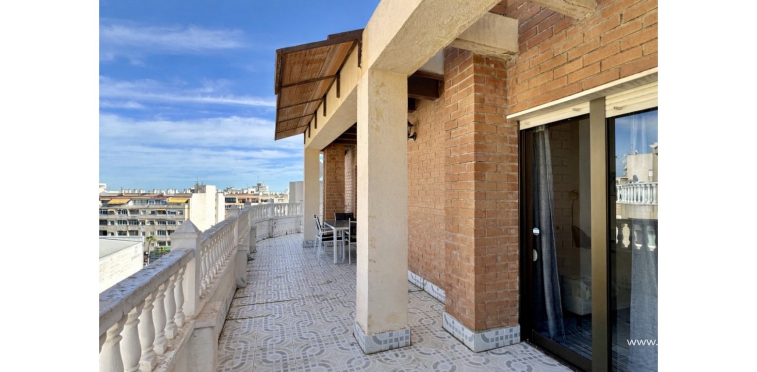 Resale - Apartment - Torrevieja