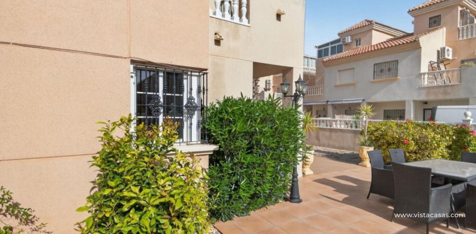 Sale - Townhouse - Torrevieja - Torretas