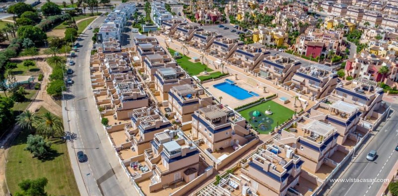 Wtórny - Townhouse - Punta Prima