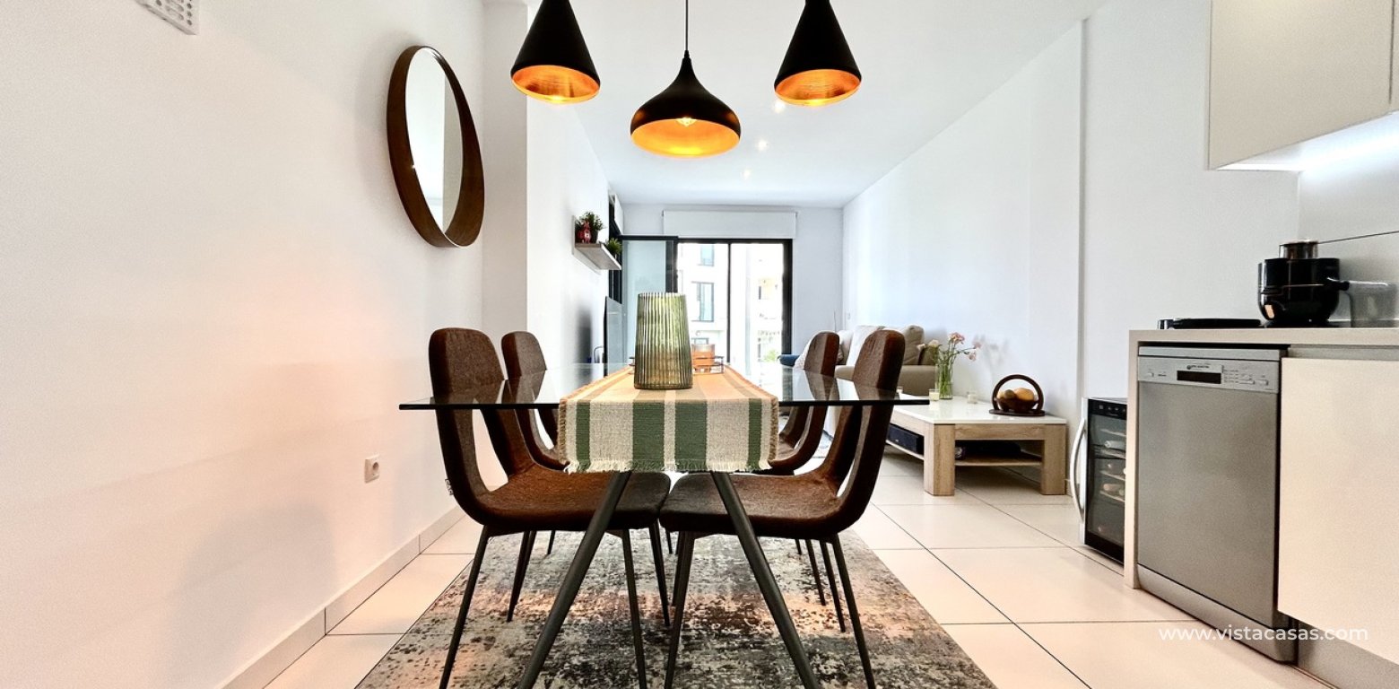 Resale - Apartment - Villamartin