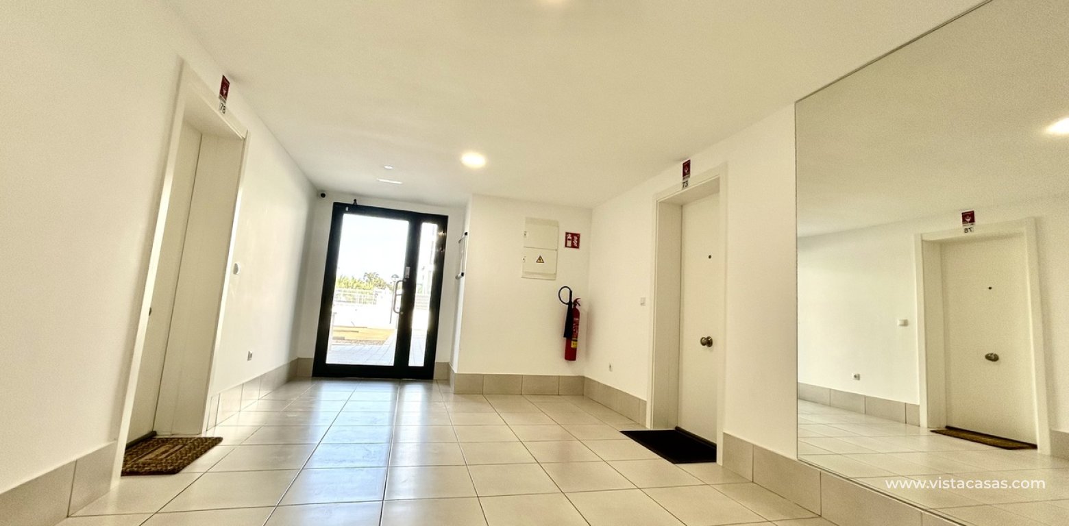 Resale - Apartment - Villamartin
