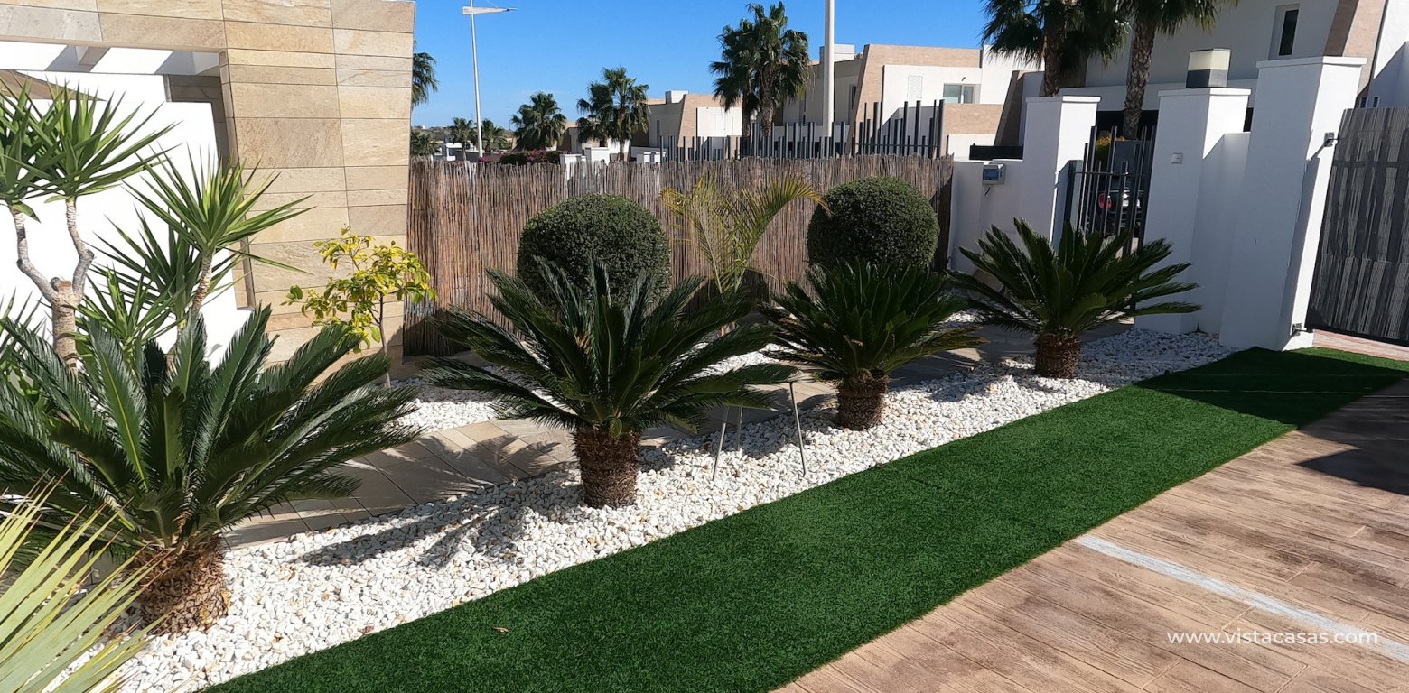 Sale - Villa - Algorfa - La Finca Golf Resort