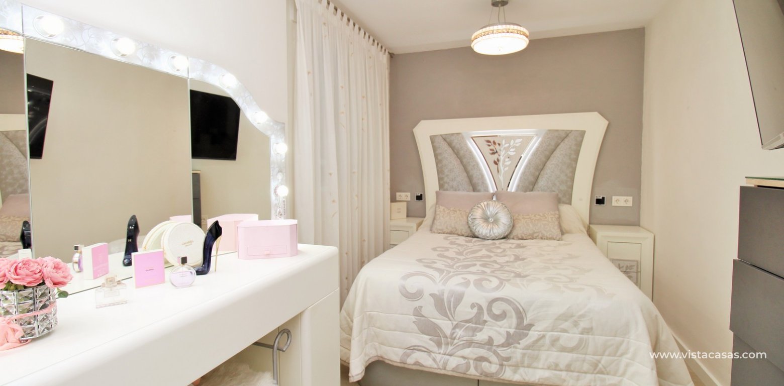 3 Bed Renovated Ground Floor Apartment in Torrevieja master bedroom