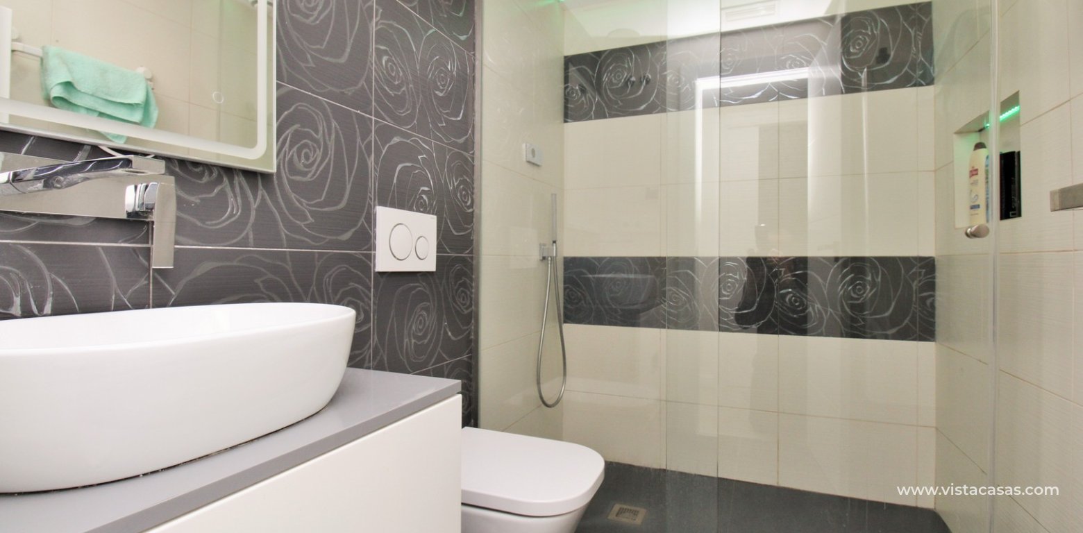 3 Bed Renovated Ground Floor Apartment in Torrevieja bathroom