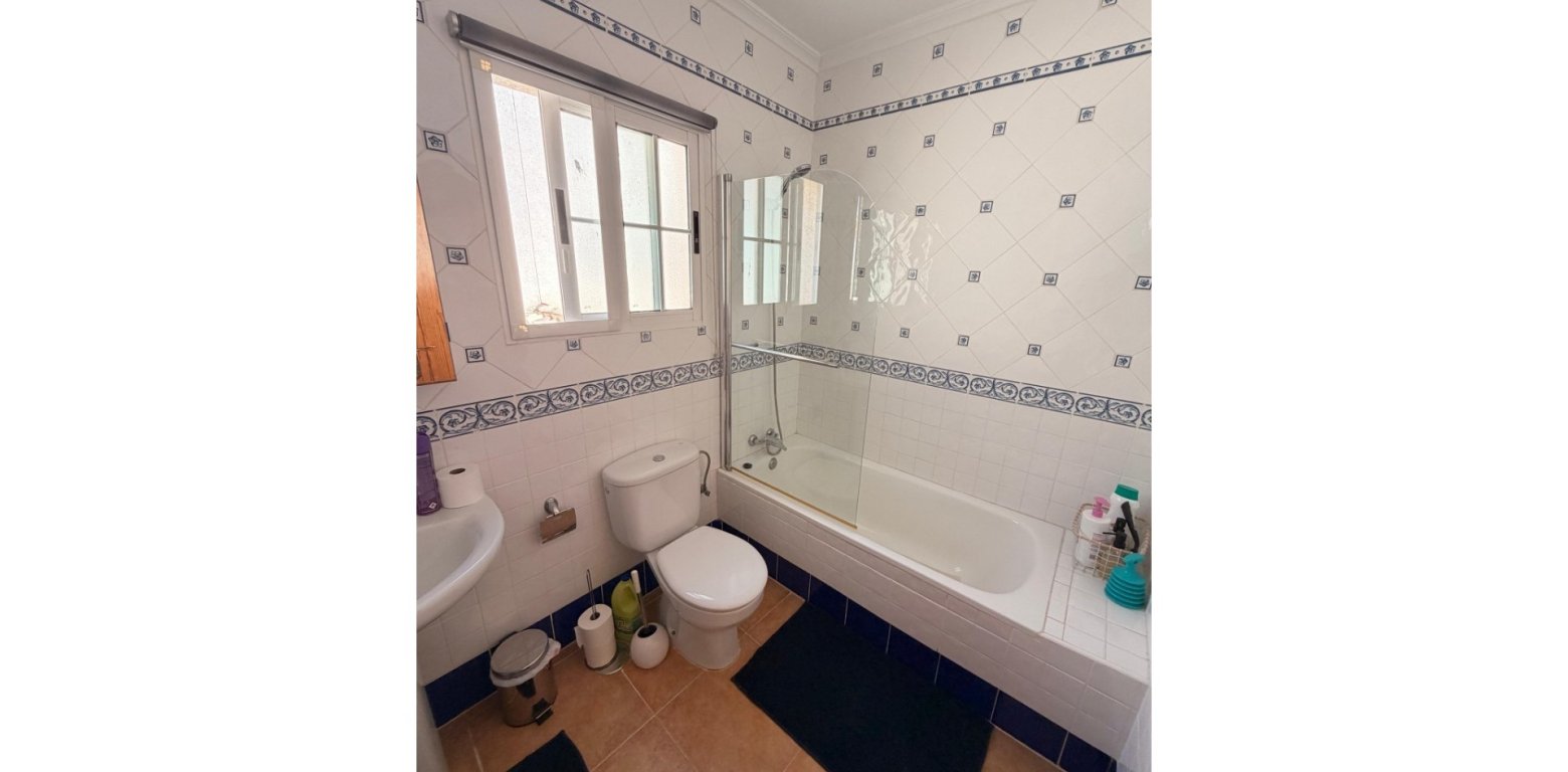 Venta - Townhouse - El Raso