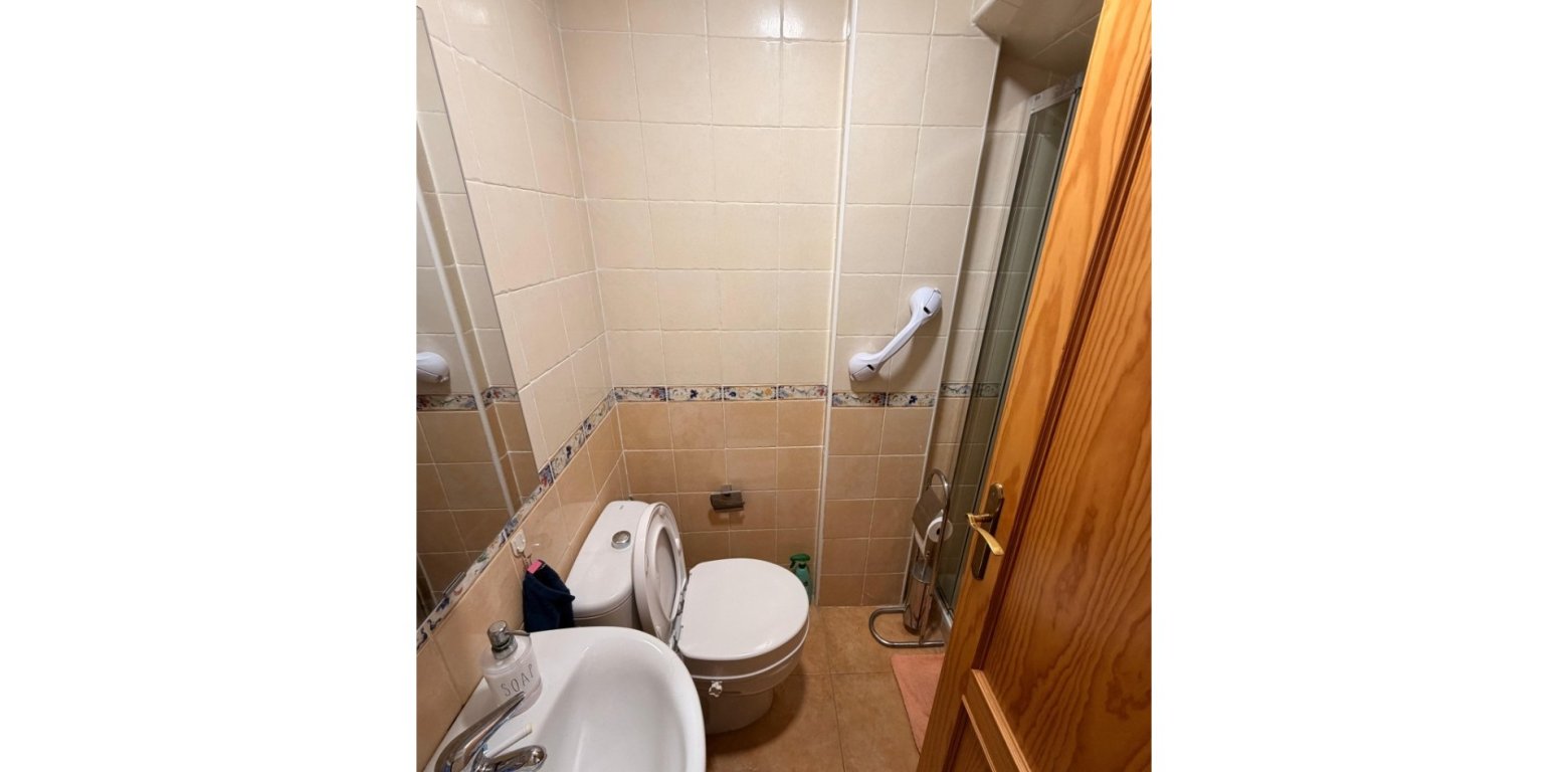 Venta - Townhouse - El Raso