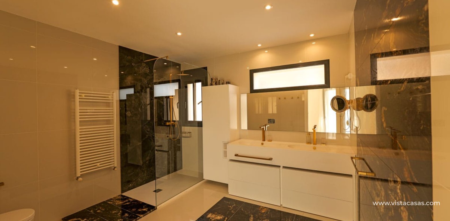 New Build - Villa - Torrevieja