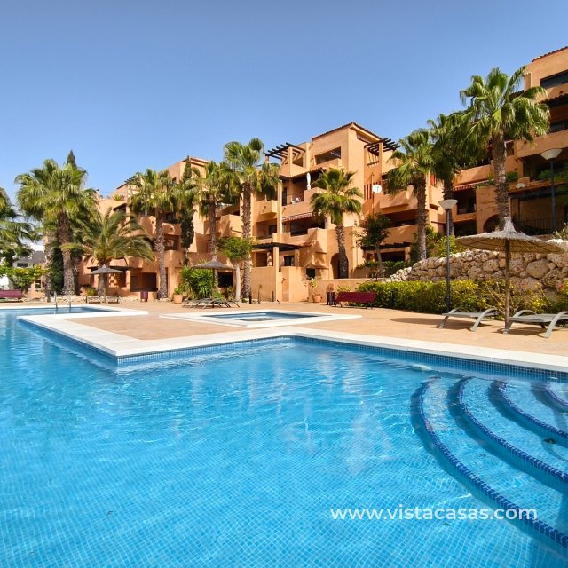 Appartement - Sale - Villamartin - Villamartin