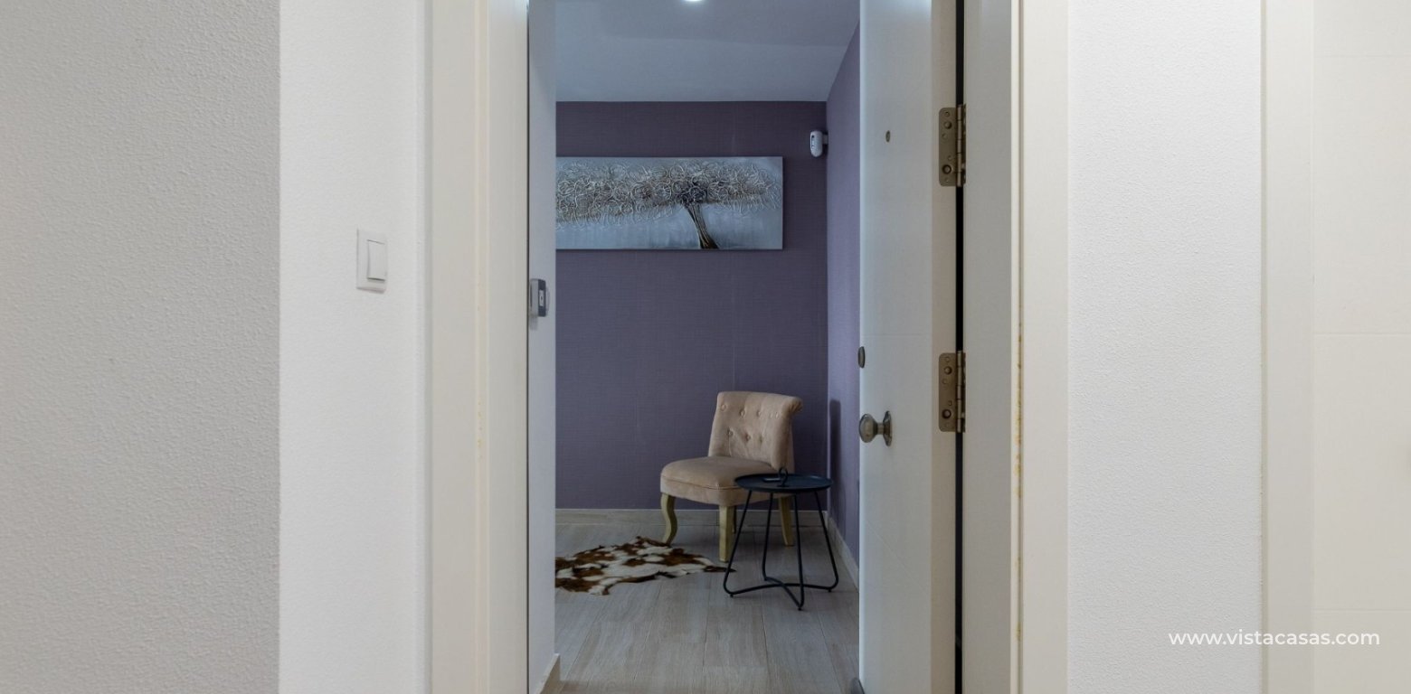 Resale - Apartment - Villamartin