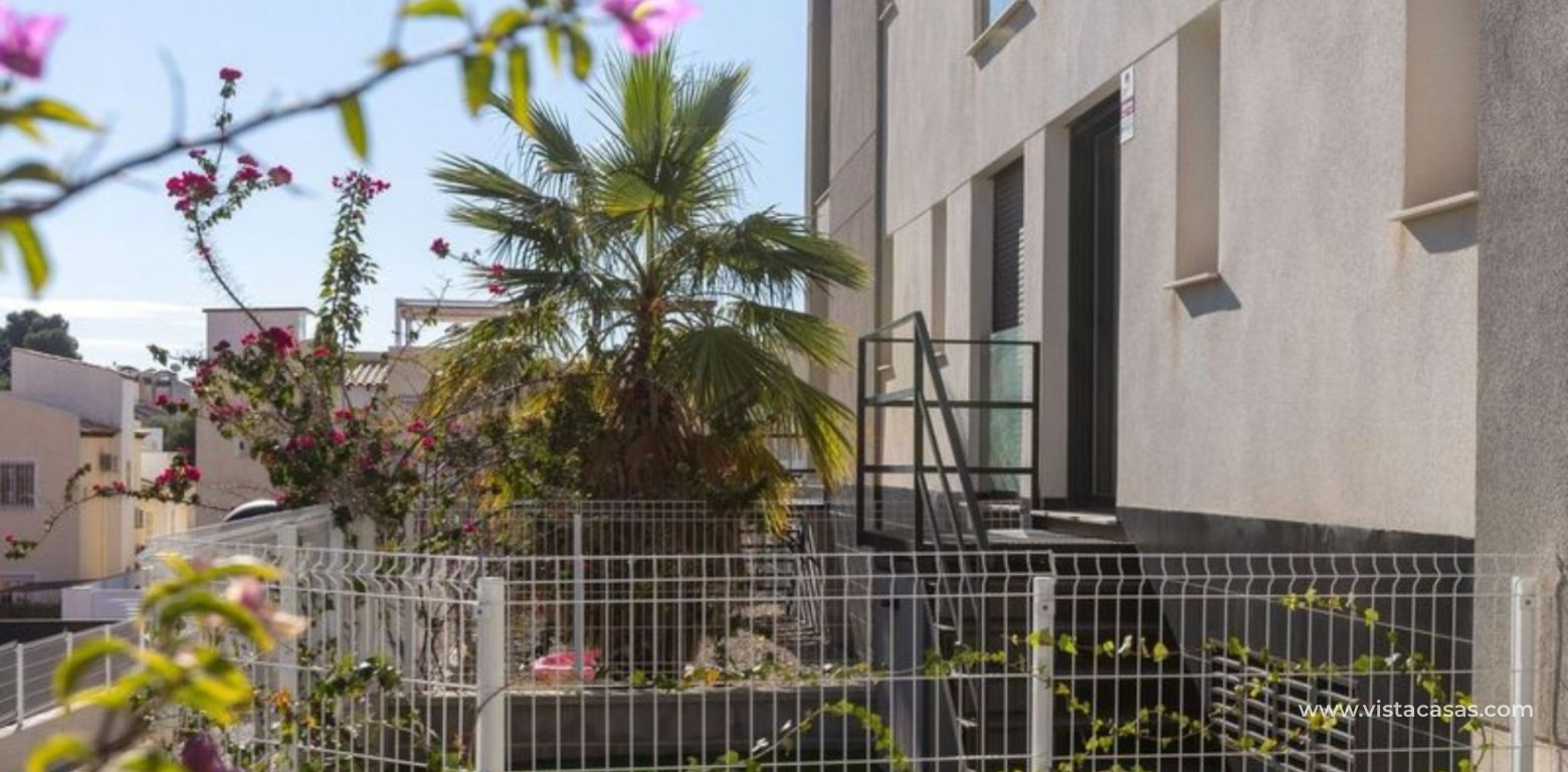 Resale - Apartment - Villamartin