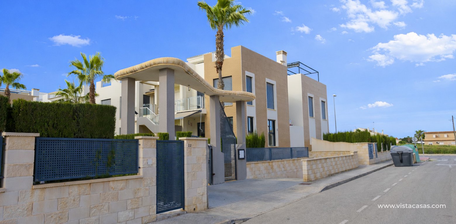 Sale - Townhouse - La Zenia
