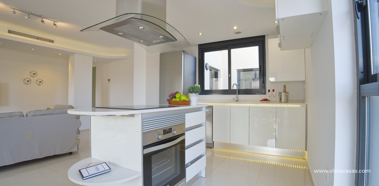 Sale - Townhouse - La Zenia