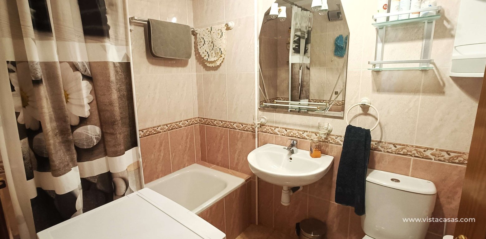 Resale - Apartment - Villamartin