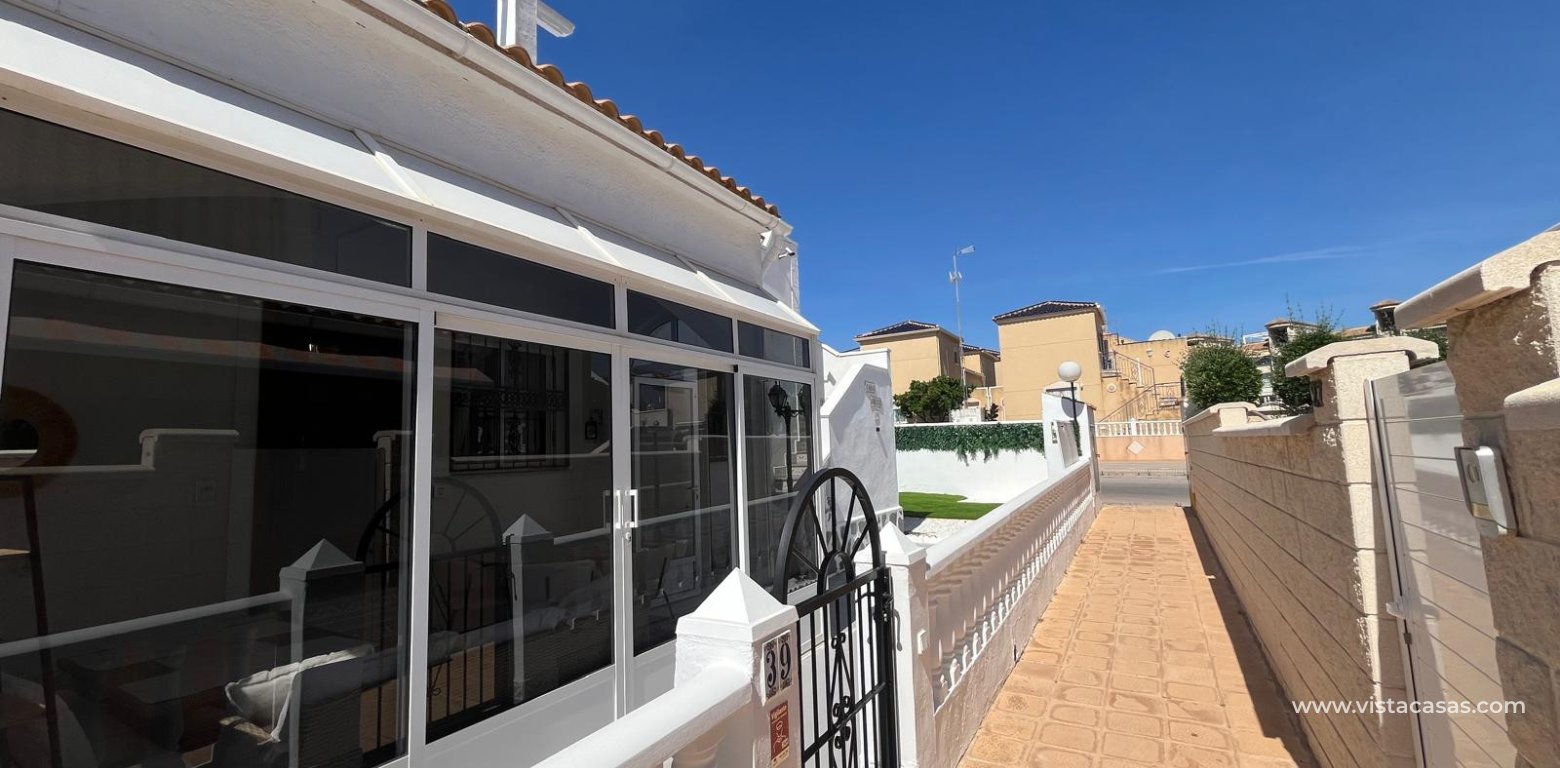 Sale - Bungalow - Punta Prima