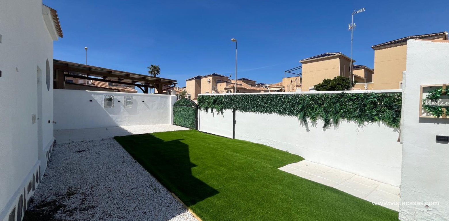 Sale - Bungalow - Punta Prima