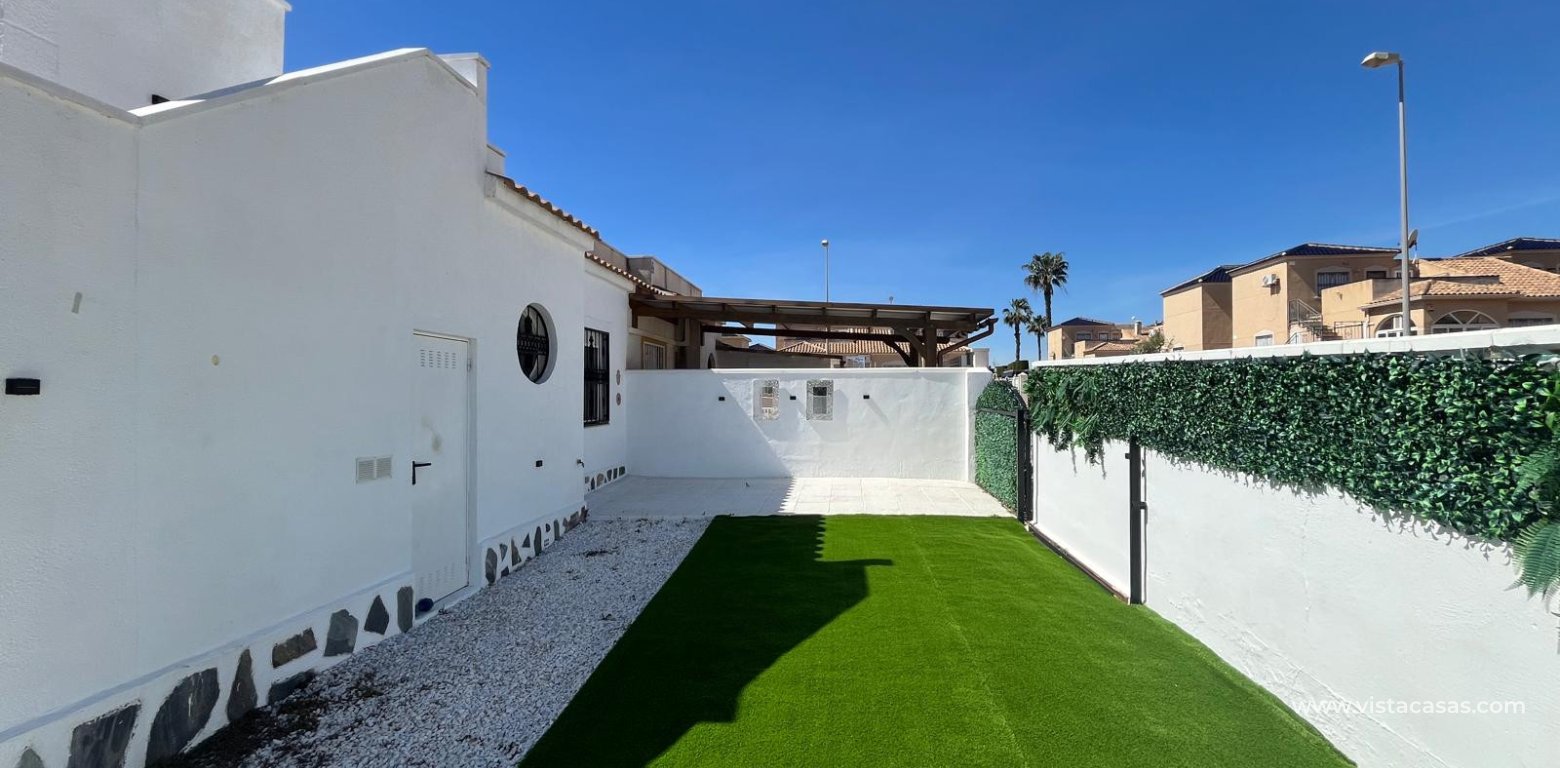 Sale - Bungalow - Punta Prima