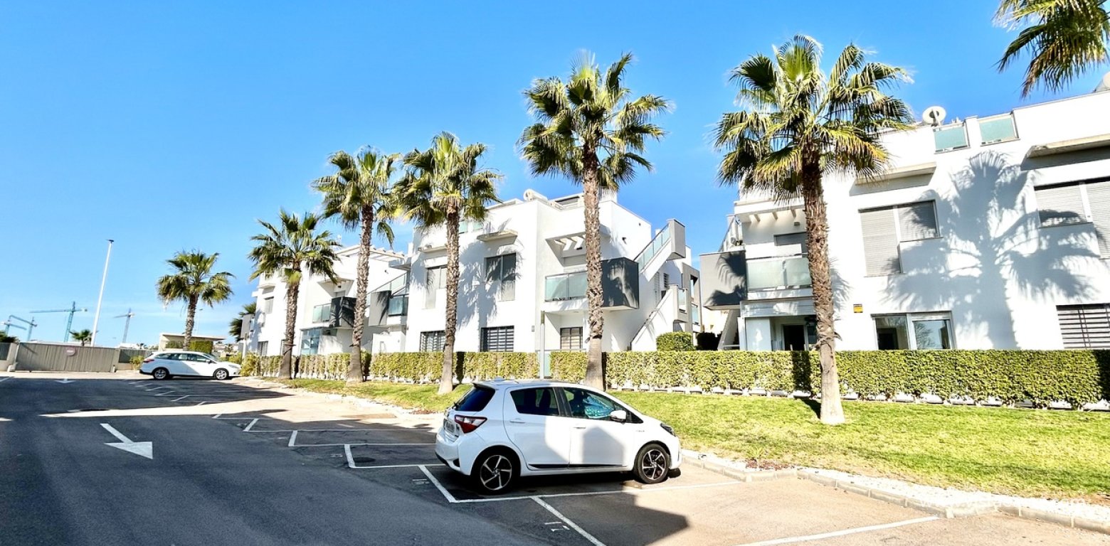 Venta - Apartamento - Punta Prima