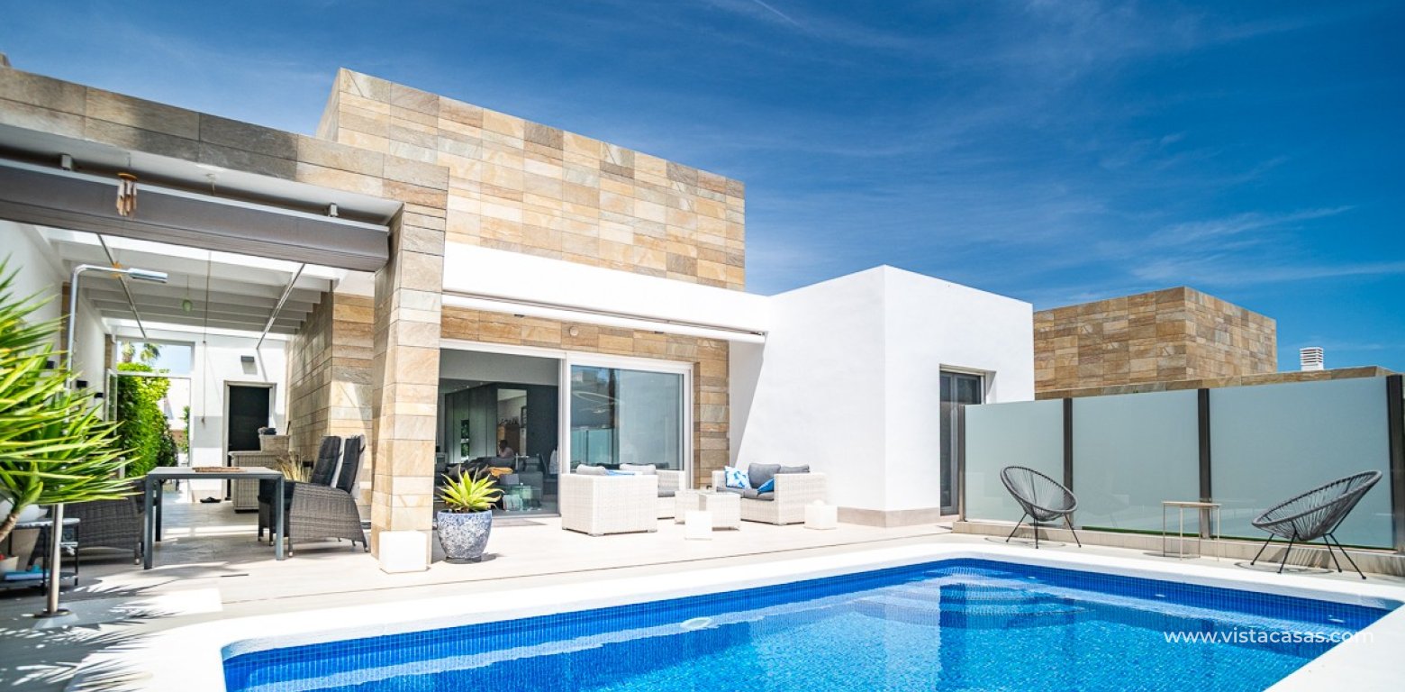 Sale - Villa - Algorfa - La Finca Golf Resort