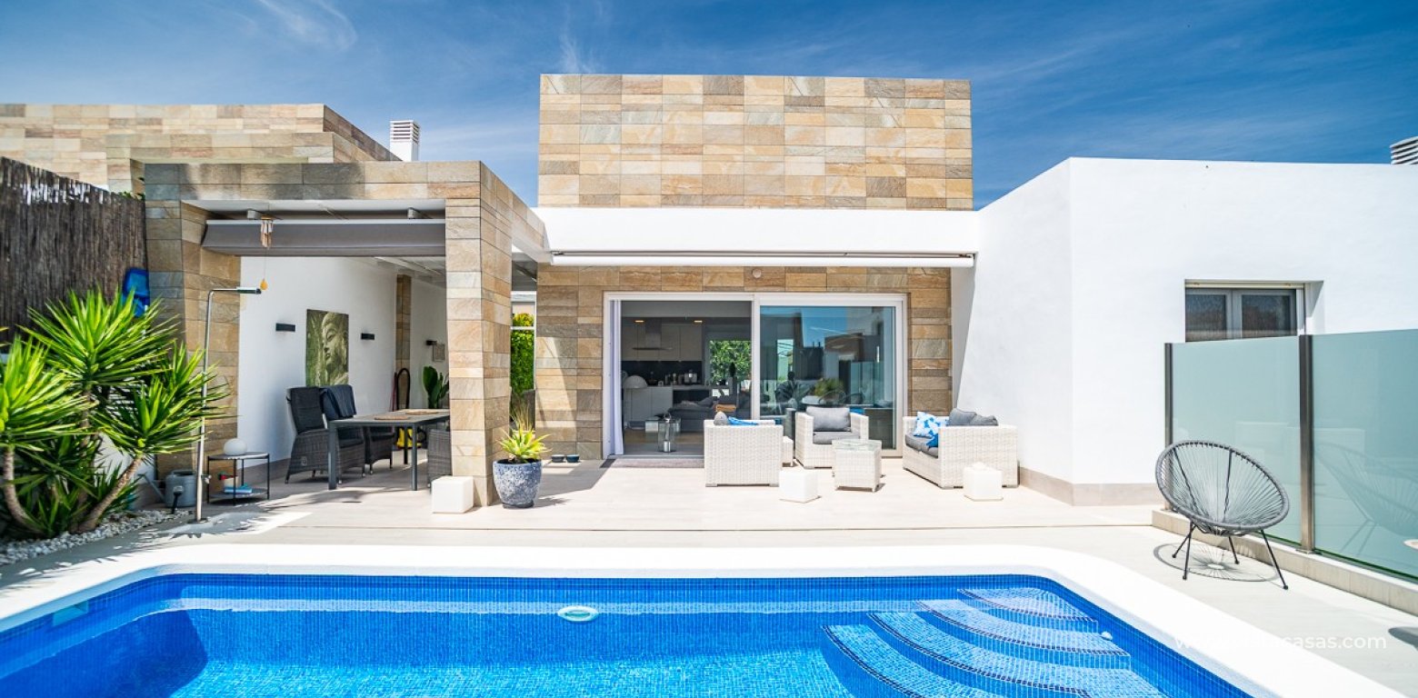 Sale - Villa - Algorfa - La Finca Golf Resort