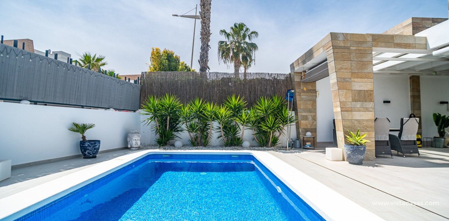 Sale - Villa - Algorfa - La Finca Golf Resort