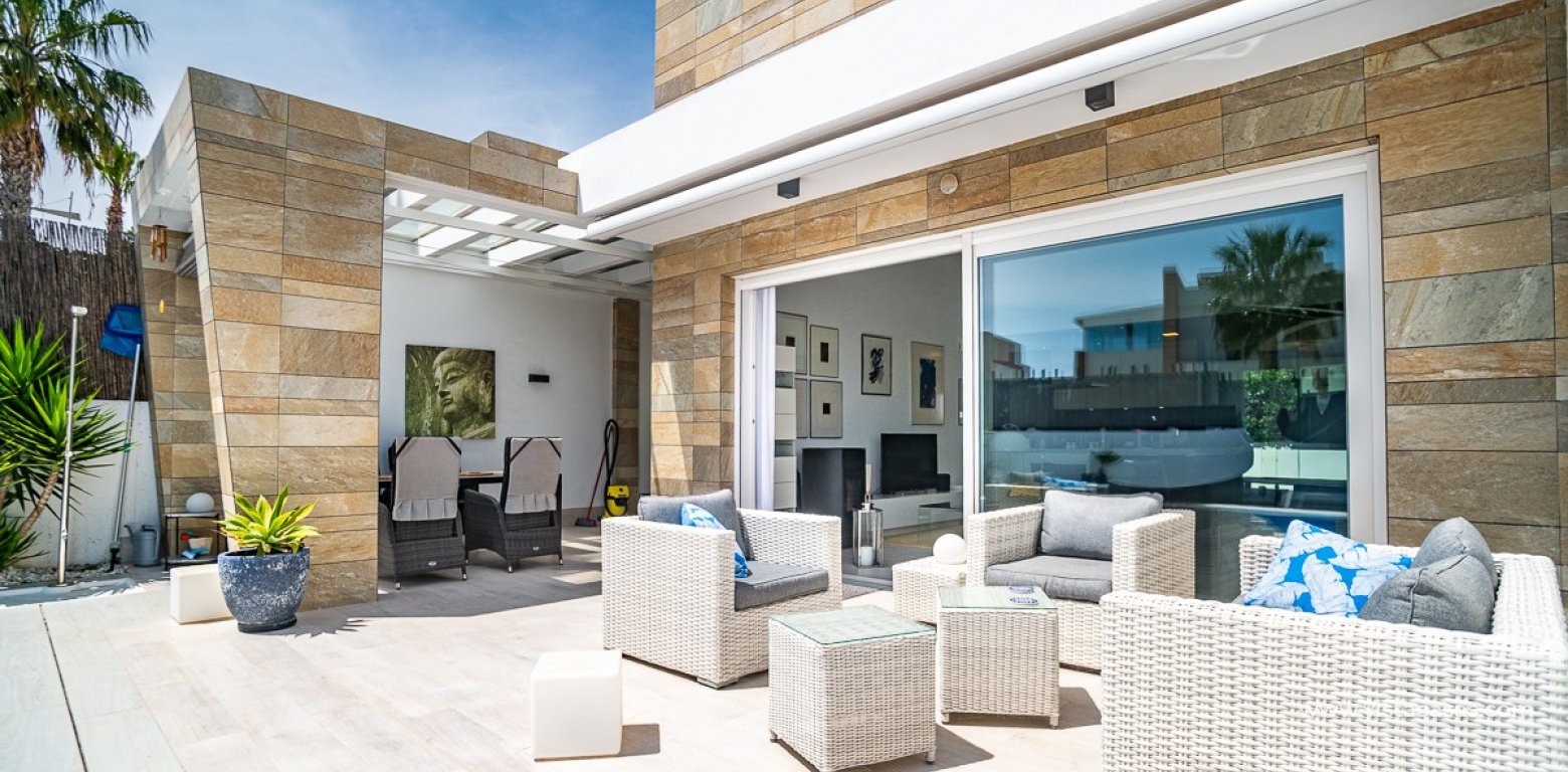 Sale - Villa - Algorfa - La Finca Golf Resort