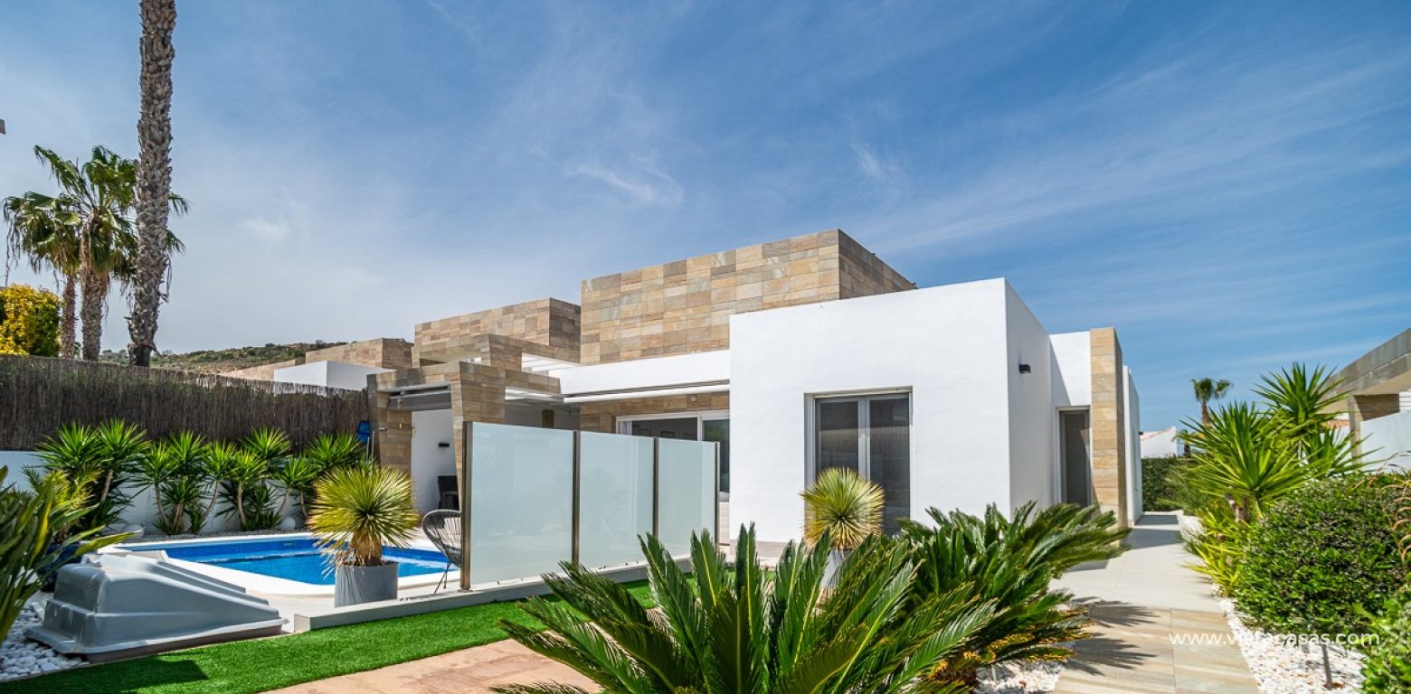 Sale - Villa - Algorfa - La Finca Golf Resort