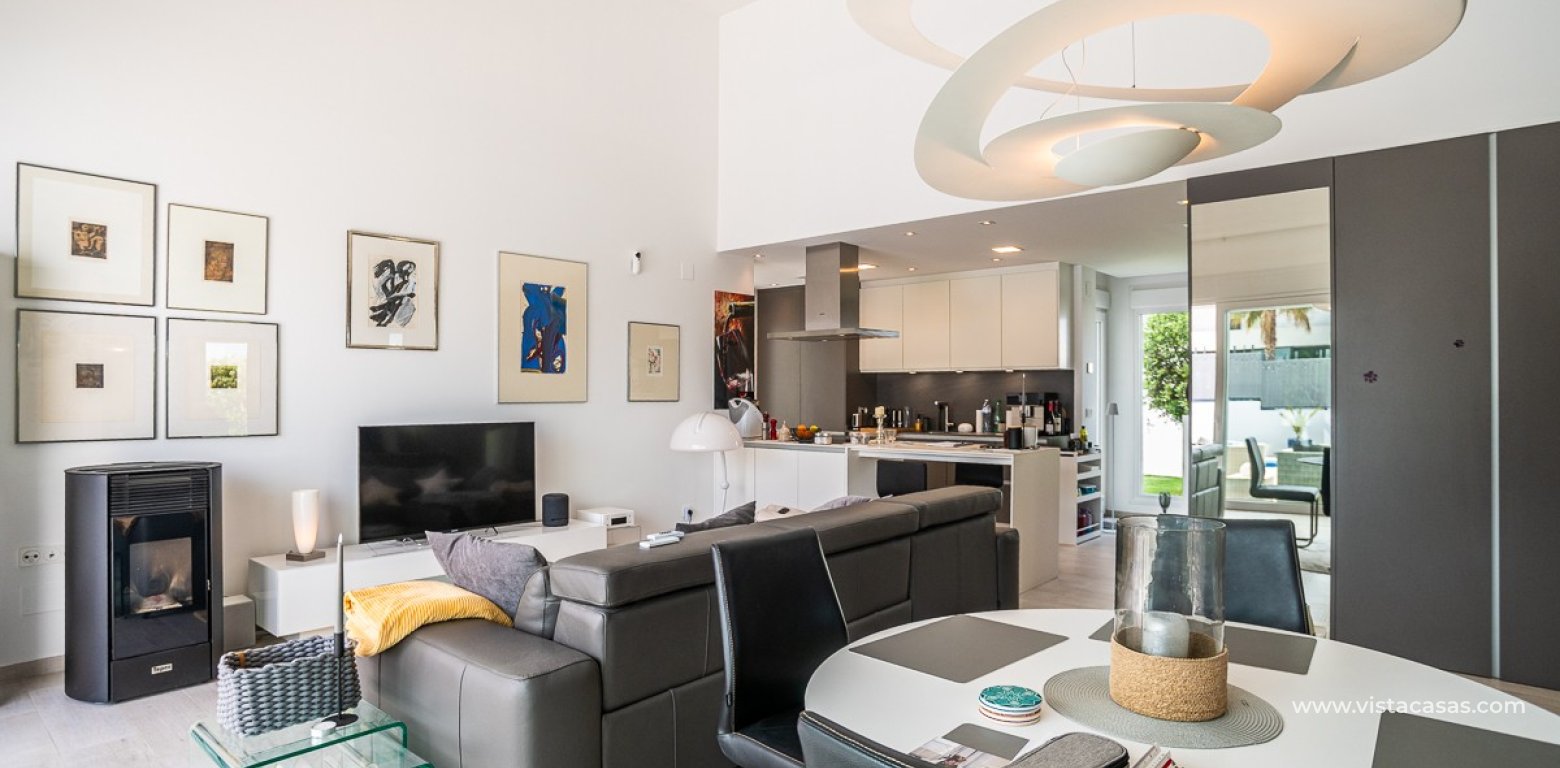 Sale - Villa - Algorfa - La Finca Golf Resort