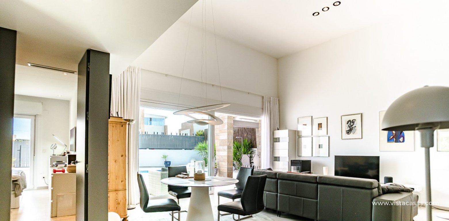 Sale - Villa - Algorfa - La Finca Golf Resort