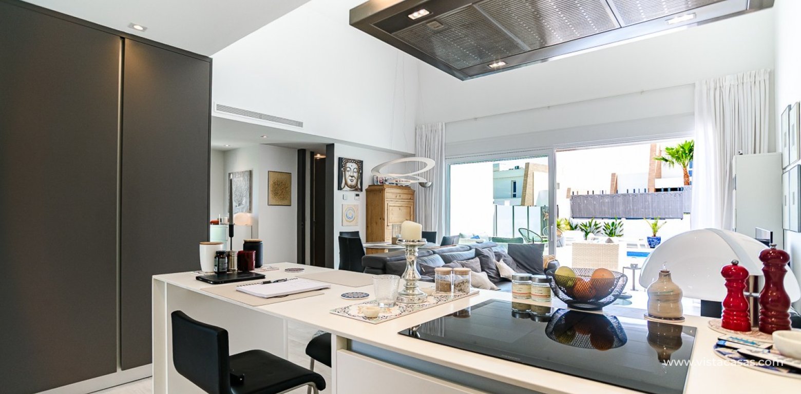 Sale - Villa - Algorfa - La Finca Golf Resort