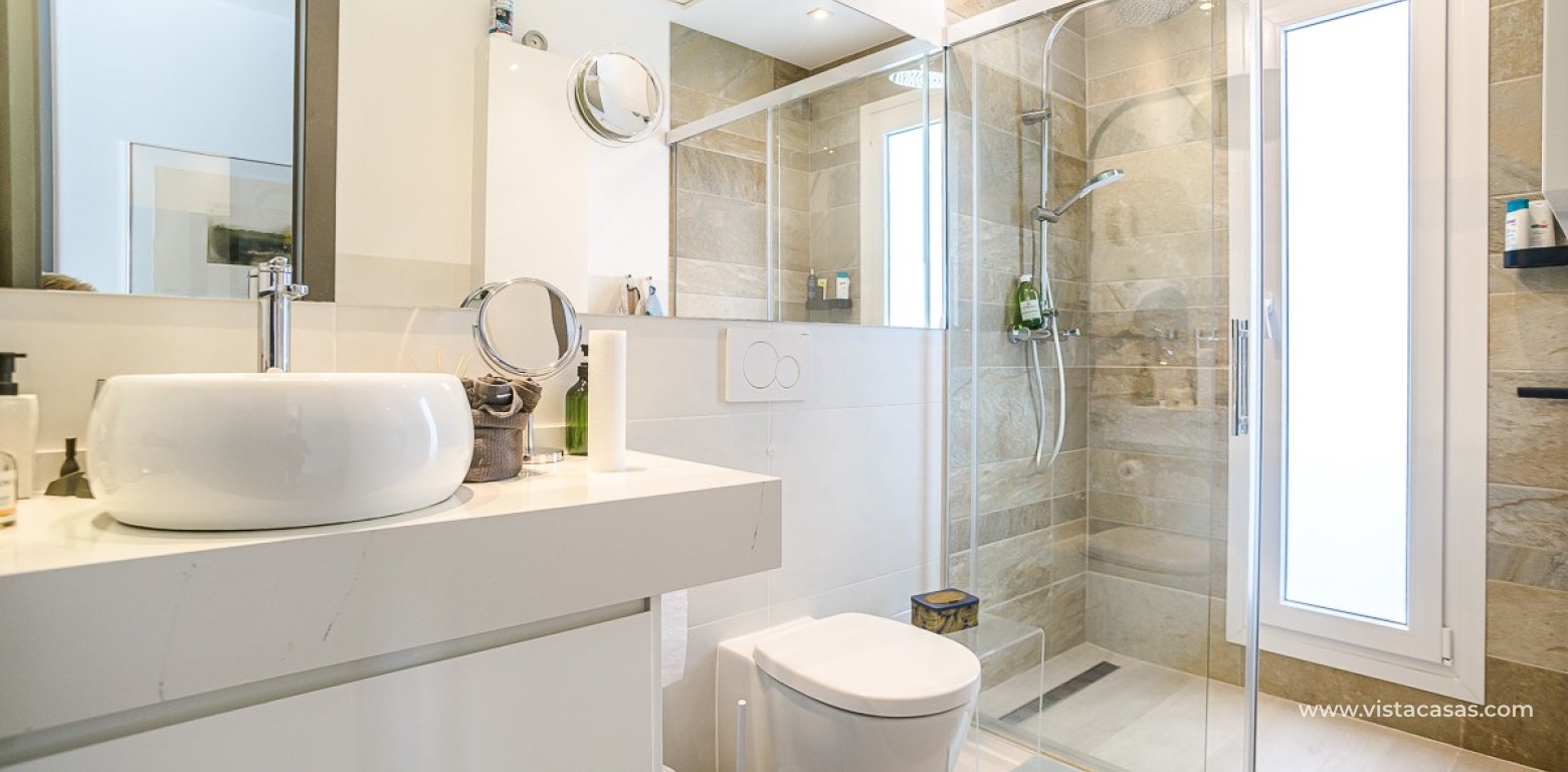 Sale - Villa - Algorfa - La Finca Golf Resort