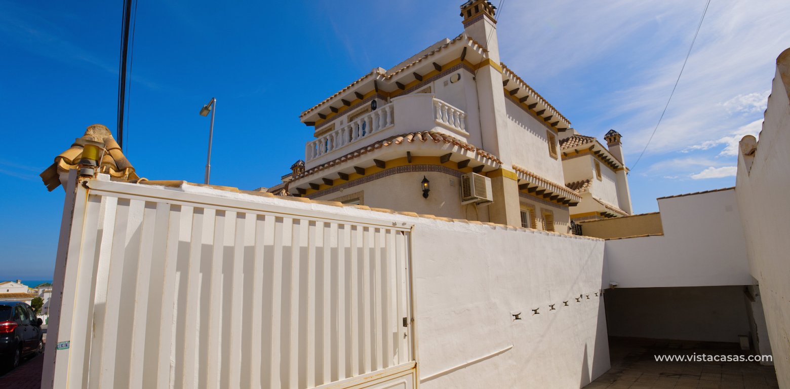 Sale - Villa - Torrevieja