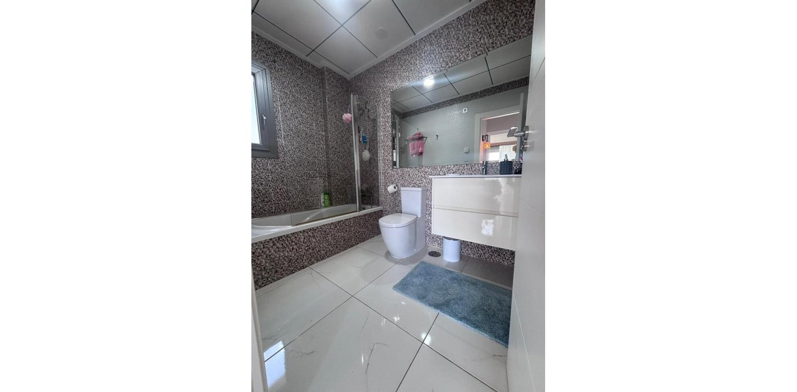 Sale - Villa - Villamartin - 