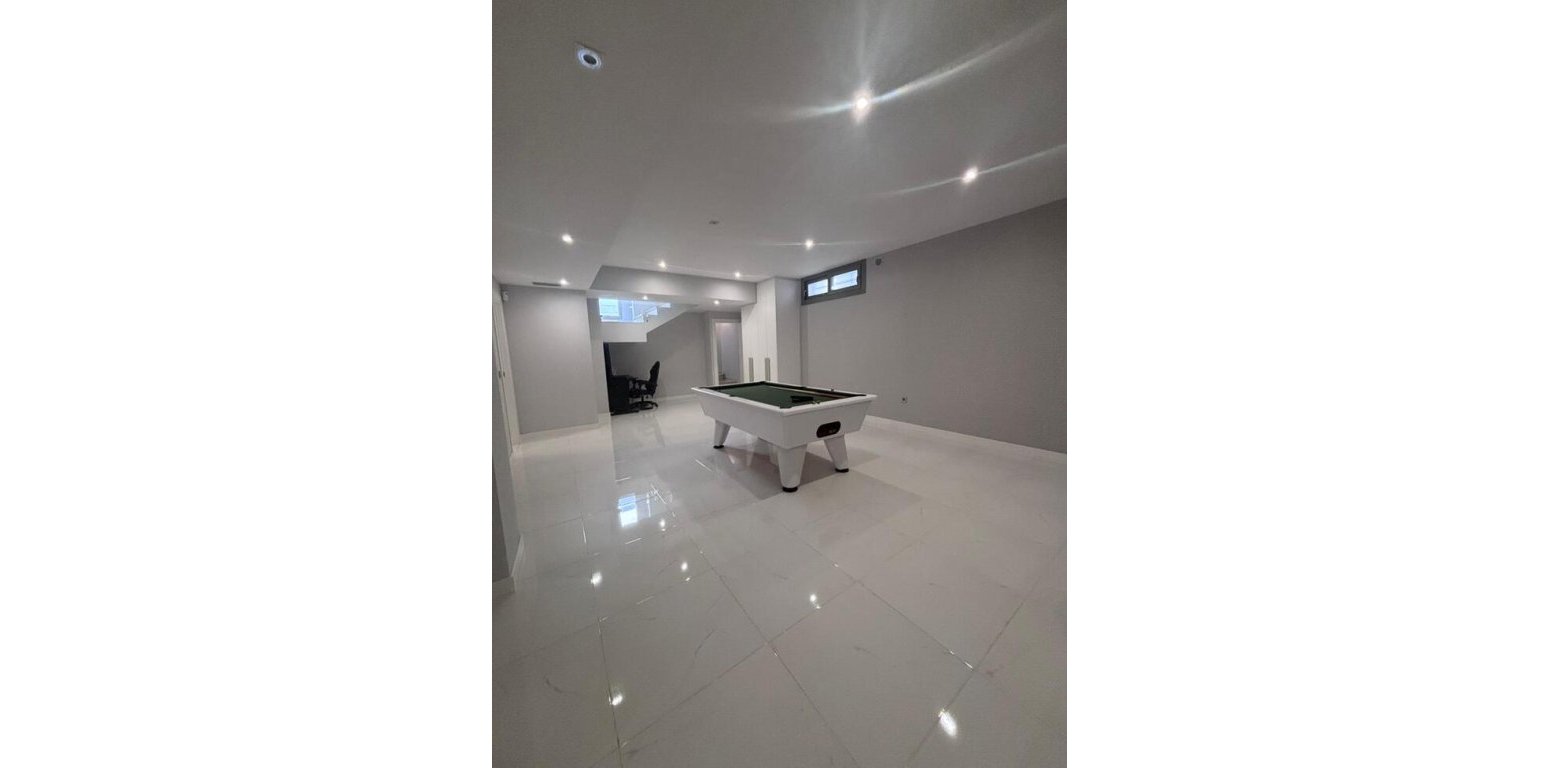 Sale - Villa - Villamartin - 