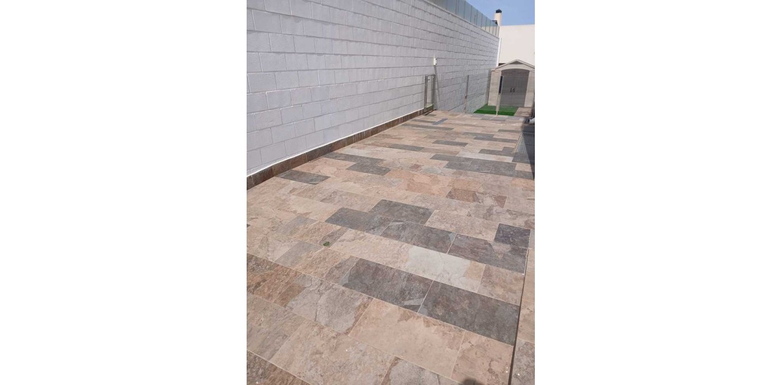 Sale - Villa - Villamartin - 