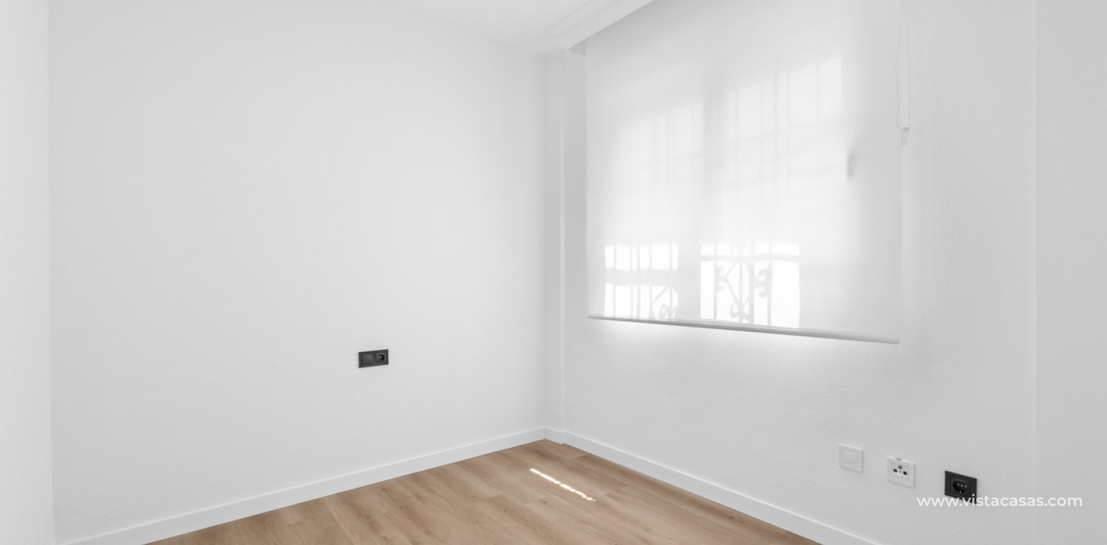 Sale - Townhouse - Villamartin