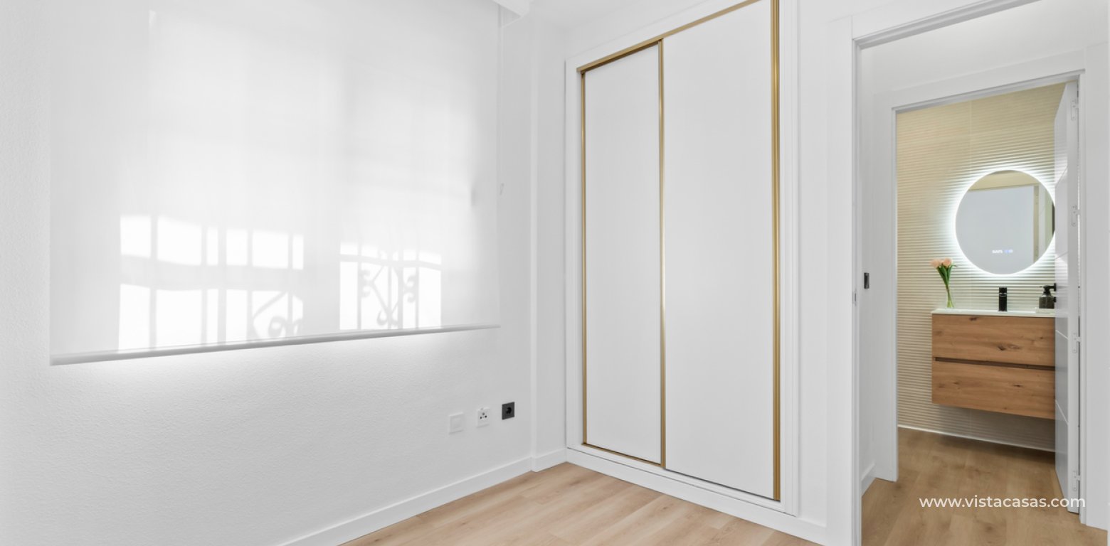 Sale - Townhouse - Villamartin