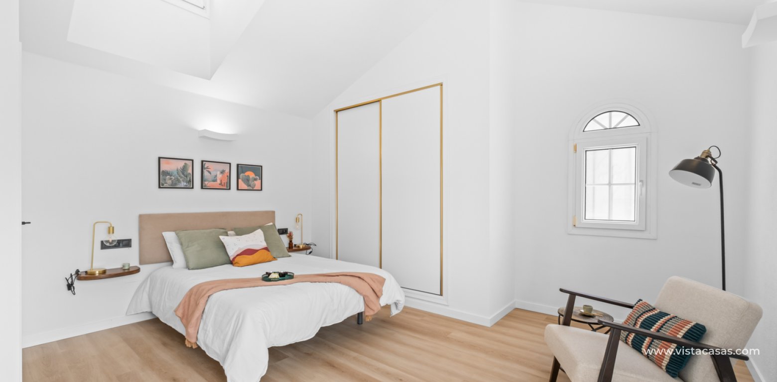 Sale - Townhouse - Villamartin