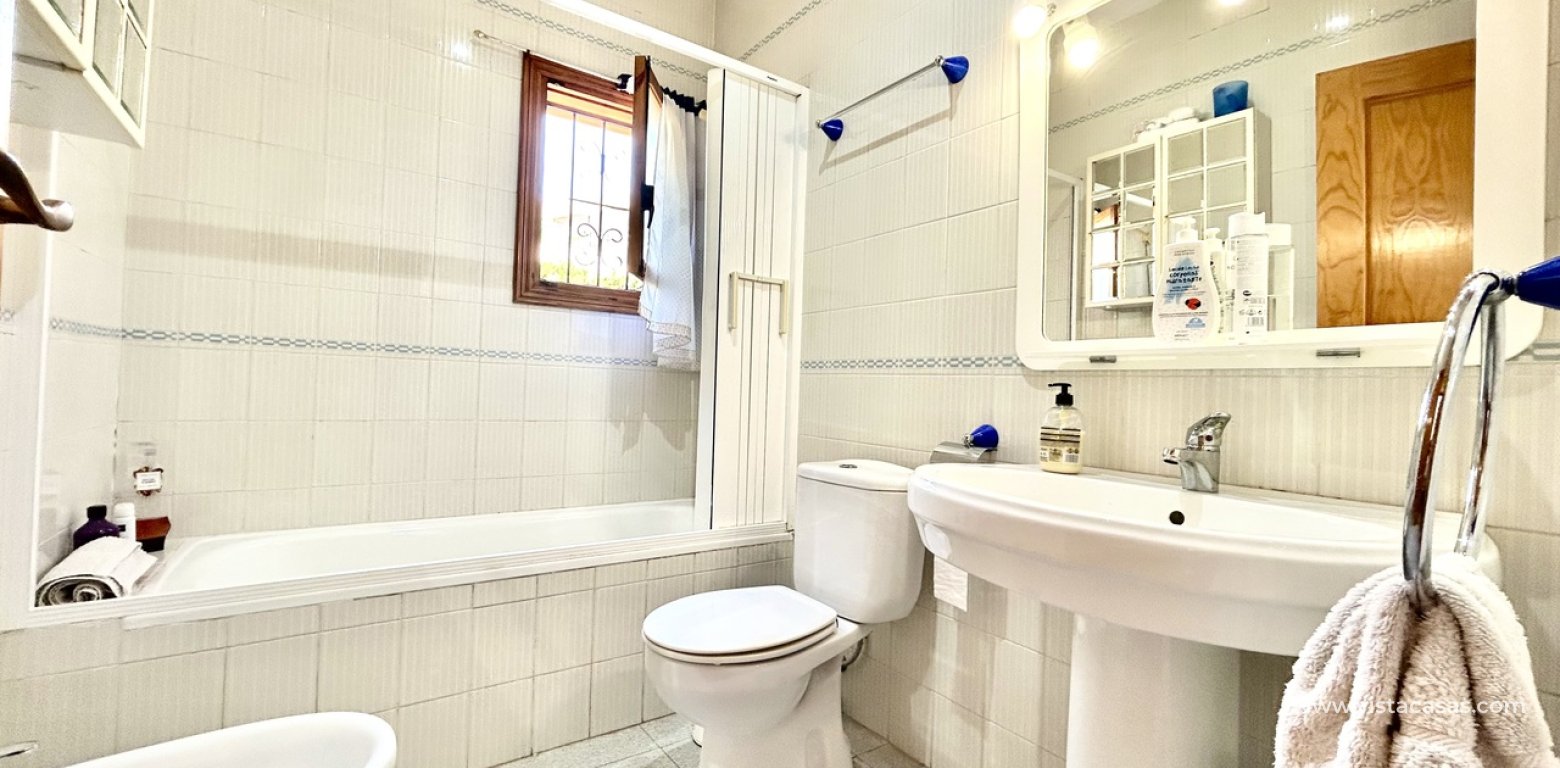 Sale - Villa - La Zenia