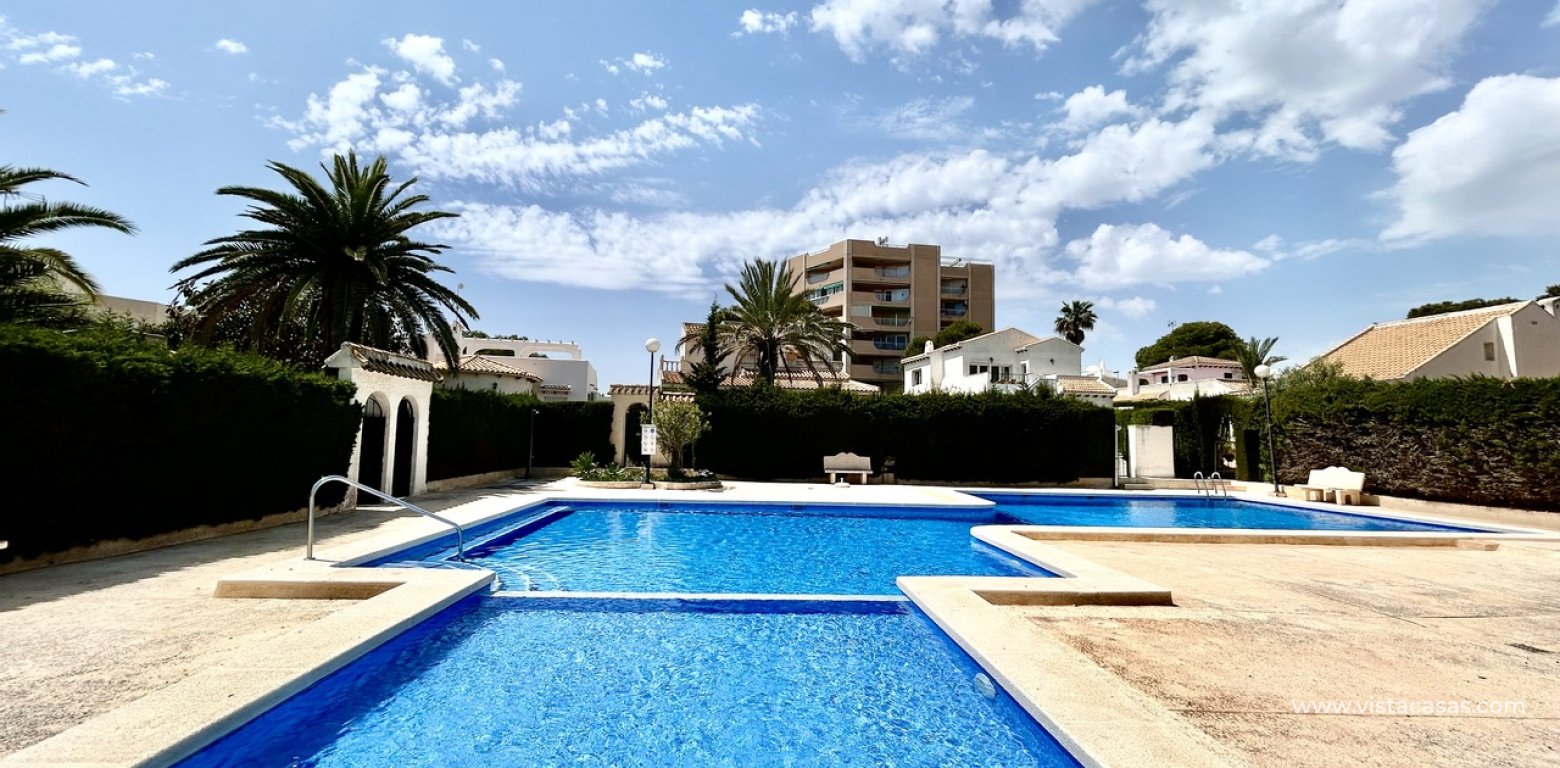 Sale - Villa - La Zenia