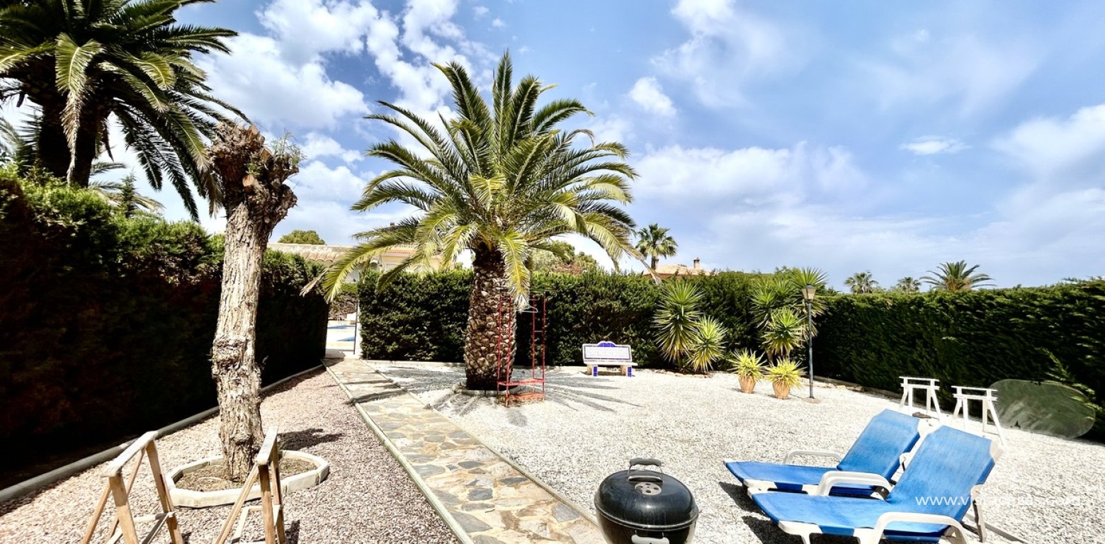 Sale - Villa - La Zenia