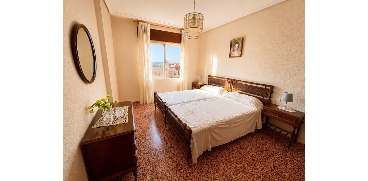 Resale - Apartment - Torrevieja - La Mata