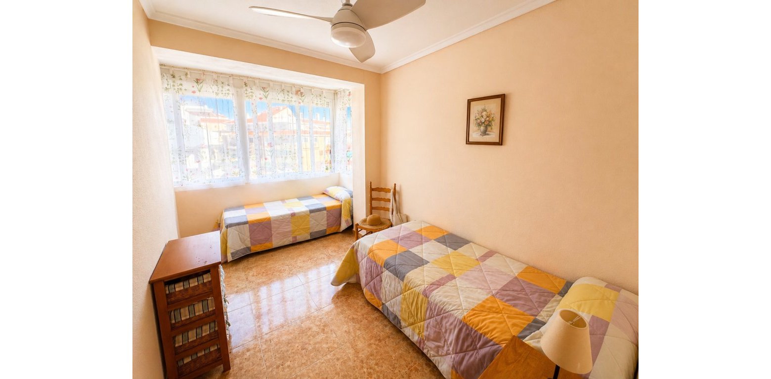 Resale - Apartment - Torrevieja - La Mata