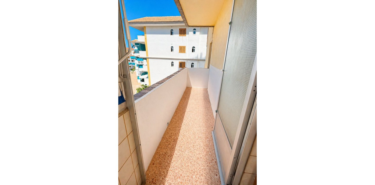 Resale - Apartment - Torrevieja - La Mata