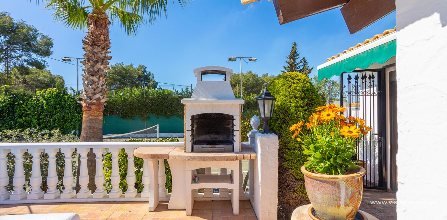 Resale - Villa - Cabo Roig