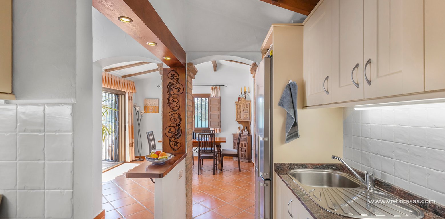 Resale - Villa - Cabo Roig