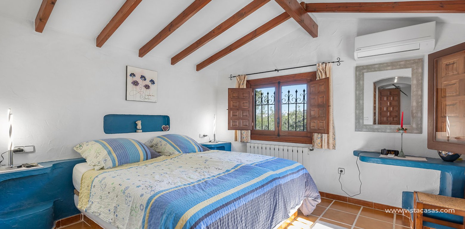 Resale - Villa - Cabo Roig