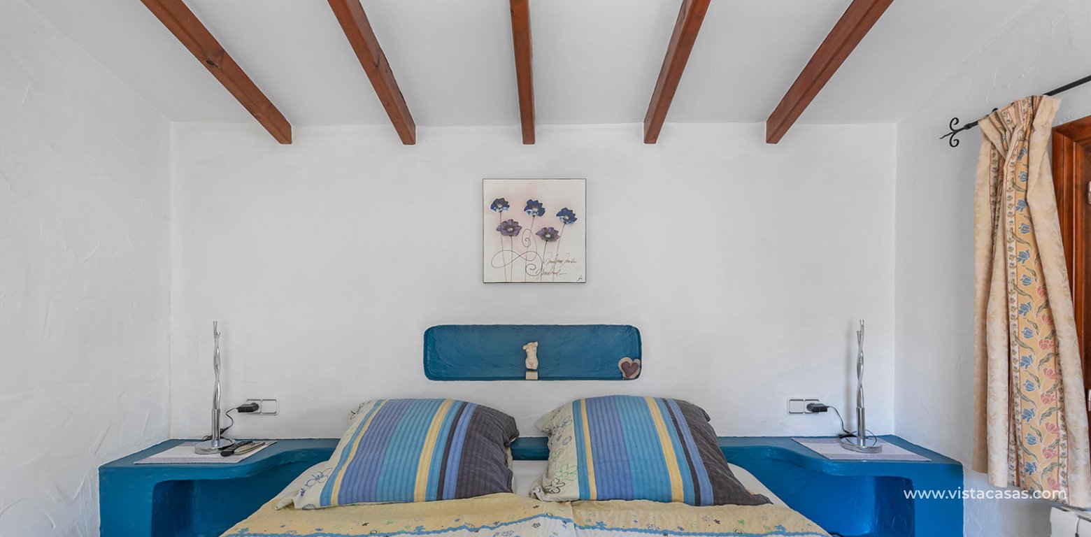 Resale - Villa - Cabo Roig