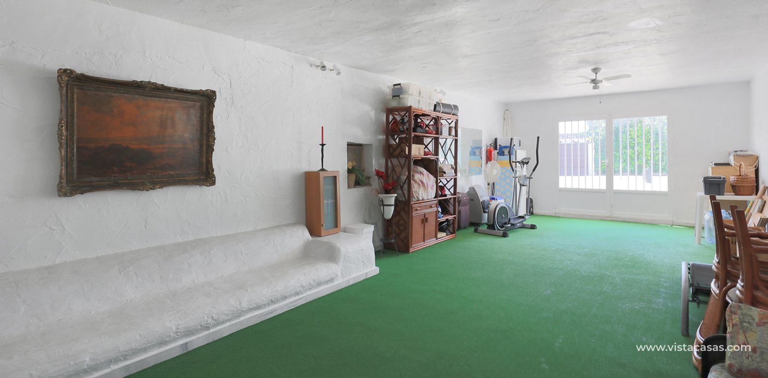 Resale - Villa - Cabo Roig