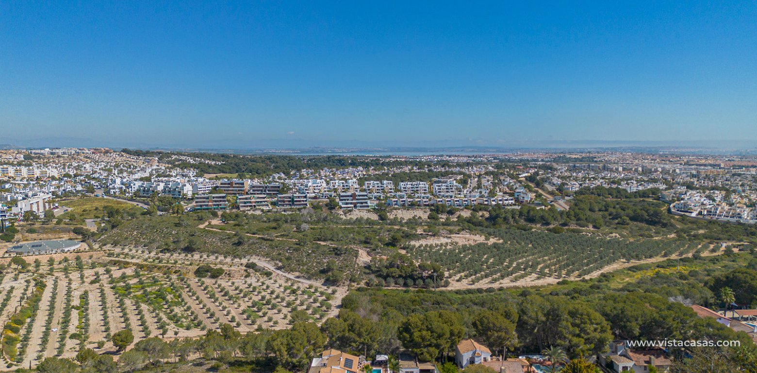 Resale - Villa - Cabo Roig