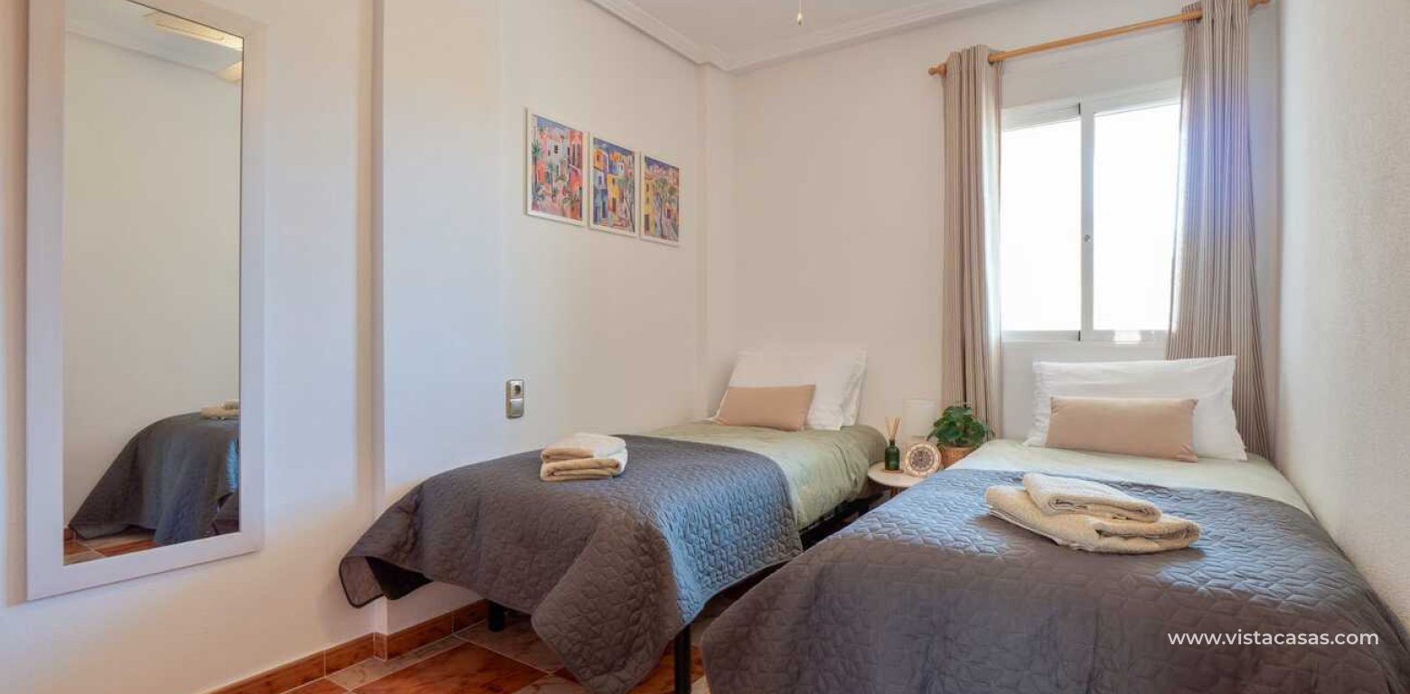 Resale - Apartment - Villamartin